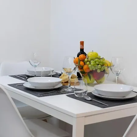 Three-suite With Free Netflix And Fast Wifi Lejlighed Milano