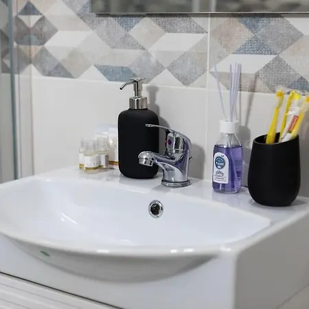 Three-suite With Free Netflix And Fast Wifi Lejlighed Milano